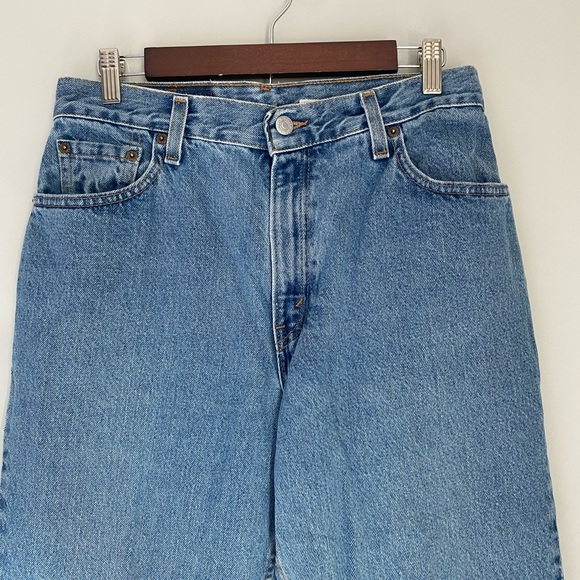 Levi’s Vintage 550 Jeans Relaxed Fit Tapered Leg - Picture 5 of 9